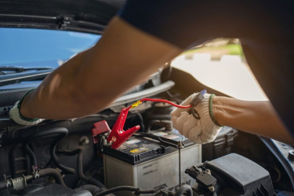 Meranie akumulátora mechanik