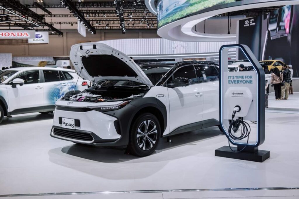 Toyota bZ4x výstava