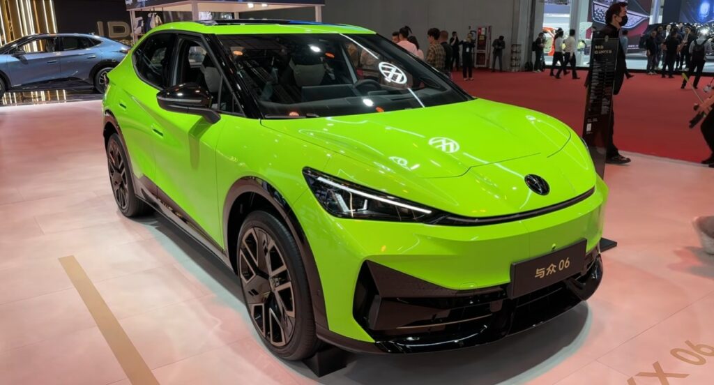 Volkswagen ID.UNYX je elektrický crossover exkluzívne pre Čínu. Dojazd dosahuje 621 km a dizajn cieli na mladých zákazníkov.