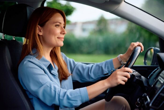 Štúdia potvrdila, že ženy jazdia lepšie ako muži. Štatistiky nehôd hovoria jasnou rečou