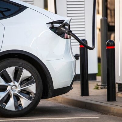 nabíjanie elektromobilu Tesla