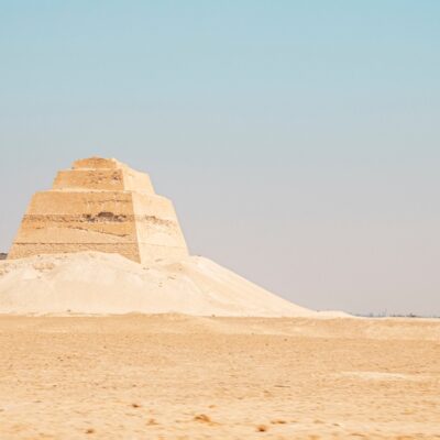 Tesla zaznamenala v Európe prepad predajov o viac než 40 percent. Zákazníci odchádzajú ku konkurencii od BMW, Volkswagen a BYD.