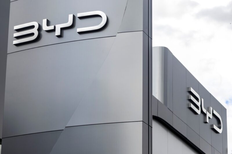 Napriek škandálu továreň už funguje a vyrába elektromobily. BYD plánuje kapacitu až 600 000 áut ročne pre juhoamerický trh.