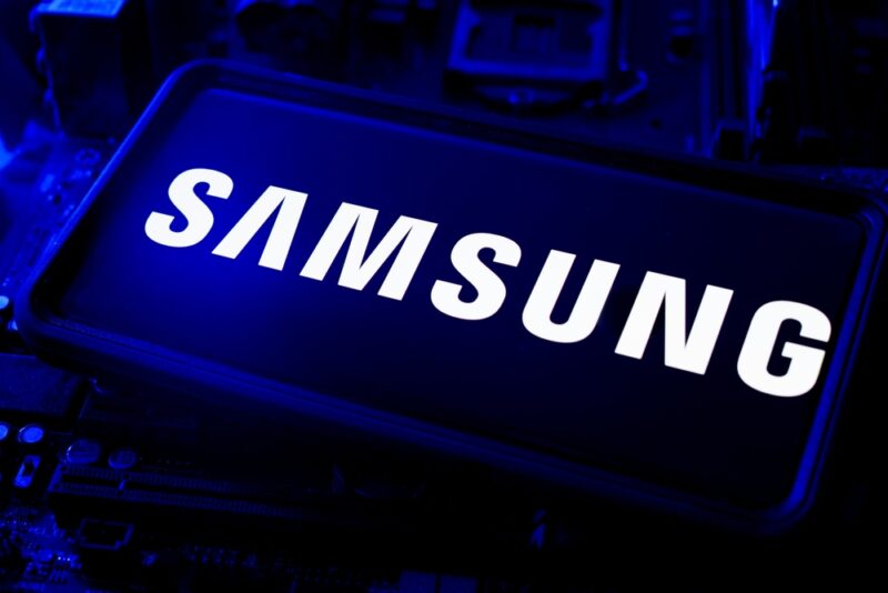 Procesor zabezpečuje fungovanie infotainmentu, navigácie a multimédií. Samsung plánuje expandovať aj do systémov autonómneho riadenia.