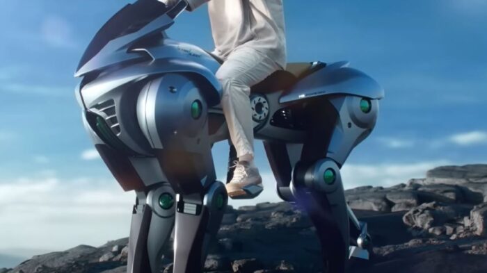 Kawasaki Corleo – namiesto kolies má štyri nohy, namiesto volantu reaguje na pohyb tela