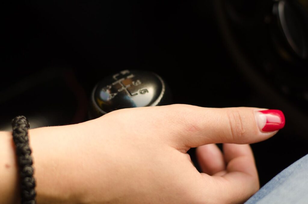 Ruka a manuálna prevodovka