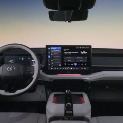 Toyota Highlander interiér