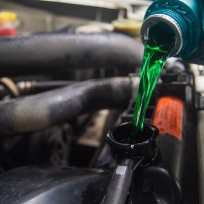 Dolievanie chladiacej kvapaliny