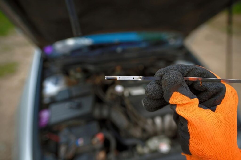 Málo oleja v motore