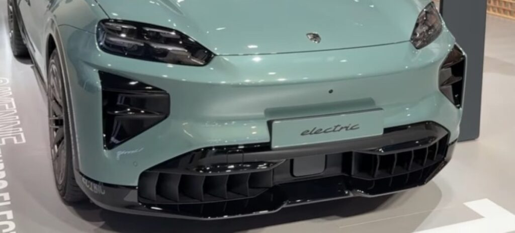 Porsche Cayenne S Electric