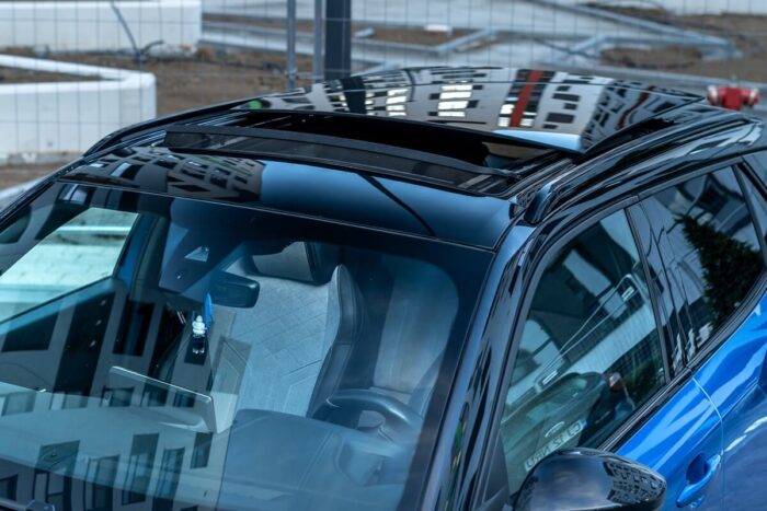 Auto s panorámou nikdy neparkujte v kopci: Pozrite sa na chybu, ktorá vám zničí interiér