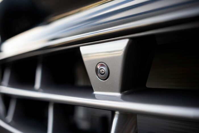 Zákaz vjazdu pre čínske autá: Pozrite sa na bezpečnostné opatrenia, ktoré už platia aj u našich susedov