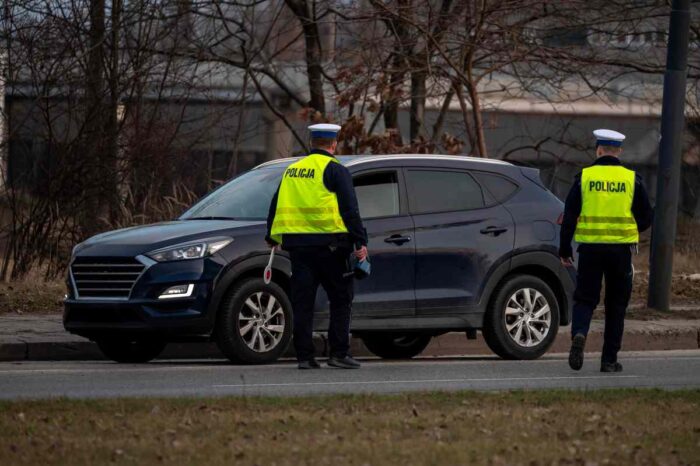 Tónované sklá ťa môžu stáť pokutu: Nové kontroly odhaľujú autá, ktoré prešli cez STK