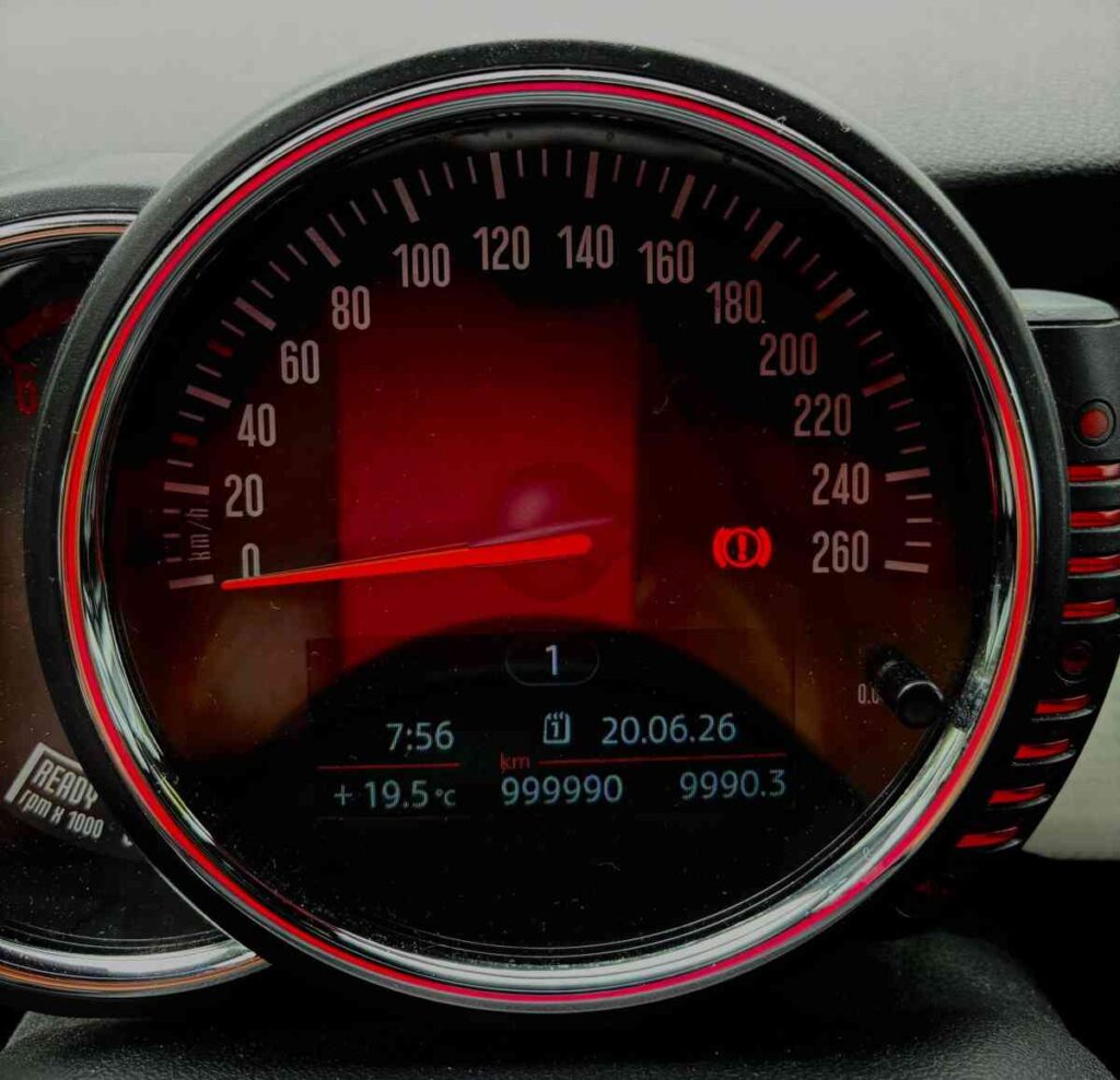 mini cuper 1 000 000