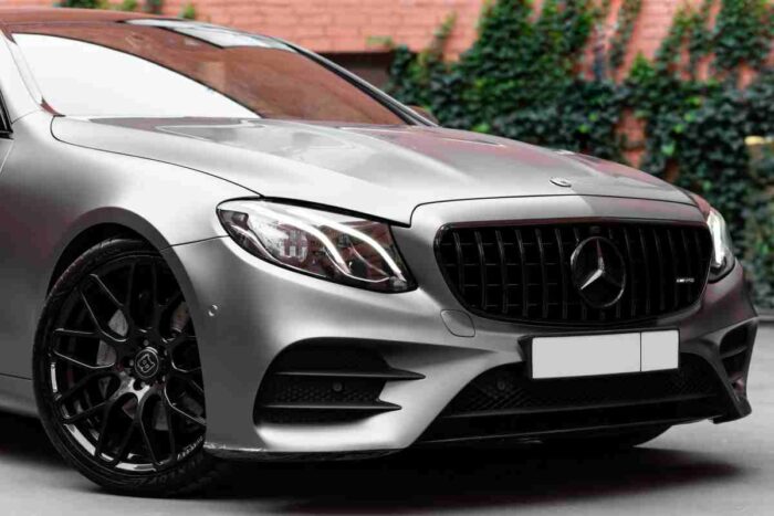 Mercedes-Benz a jeho investície do spaľovacích motorov: Prečo sa značka vracia k vývoju benzínu