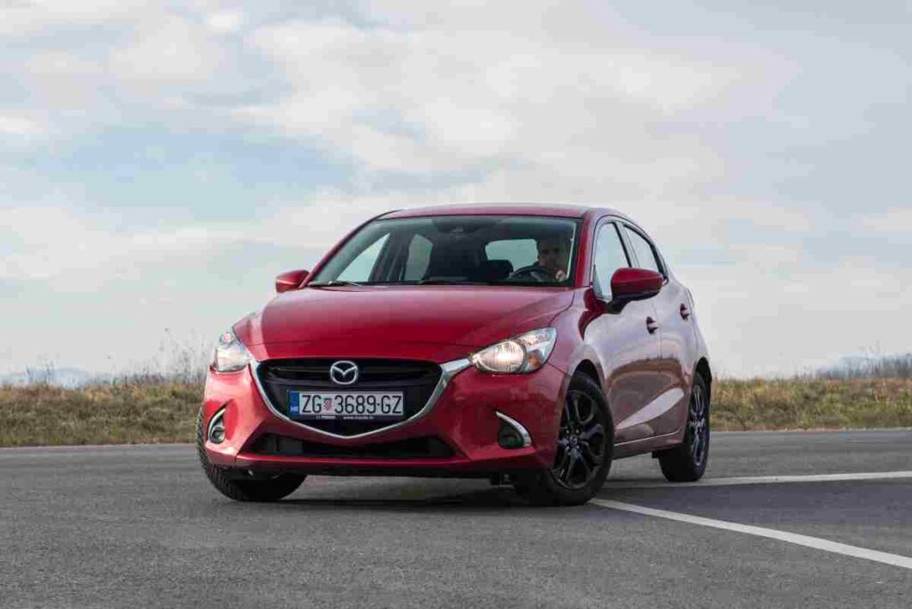 Mazda 2