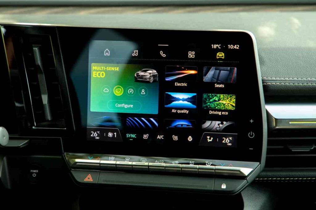 Telematická riadiaca jednotka v modeli Renault Mégane