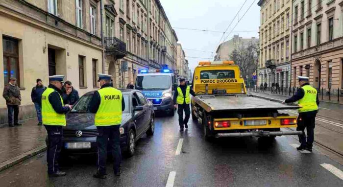 Zhabanie auta za rýchlosť v Poľsku: Štatistiky ukazujú stovky zaistených vozidiel za pol roka