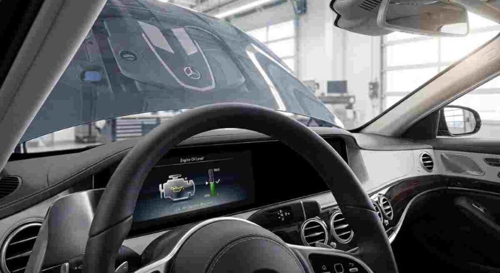 Mercedes-Benz už do osobných áut nemontuje klasickú mierku, hladinu oleja ukazuje palubný displej.